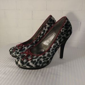 Madden Girl Leopard Print 4 1/2 " heel